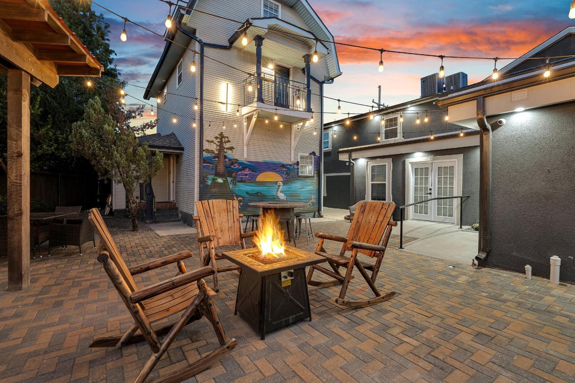 Sleeps 24-Spacious Suites Near Fq W Pool La Nouvelle-Orléans Extérieur photo